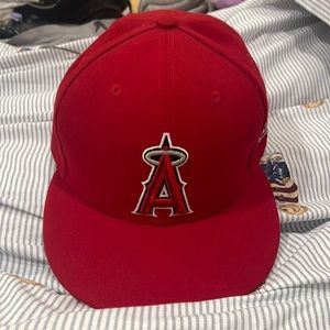 Angels red hat